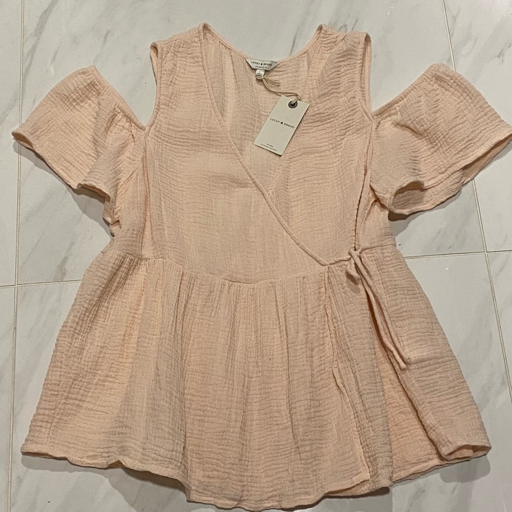 NWT LUCKY BRAND Off-Shoulder light pink shirt